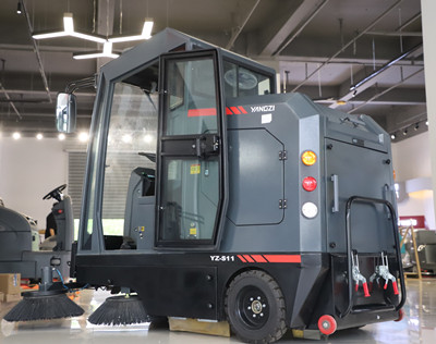 揚(yáng)子掃地機(jī) 揚(yáng)子掃地機(jī)